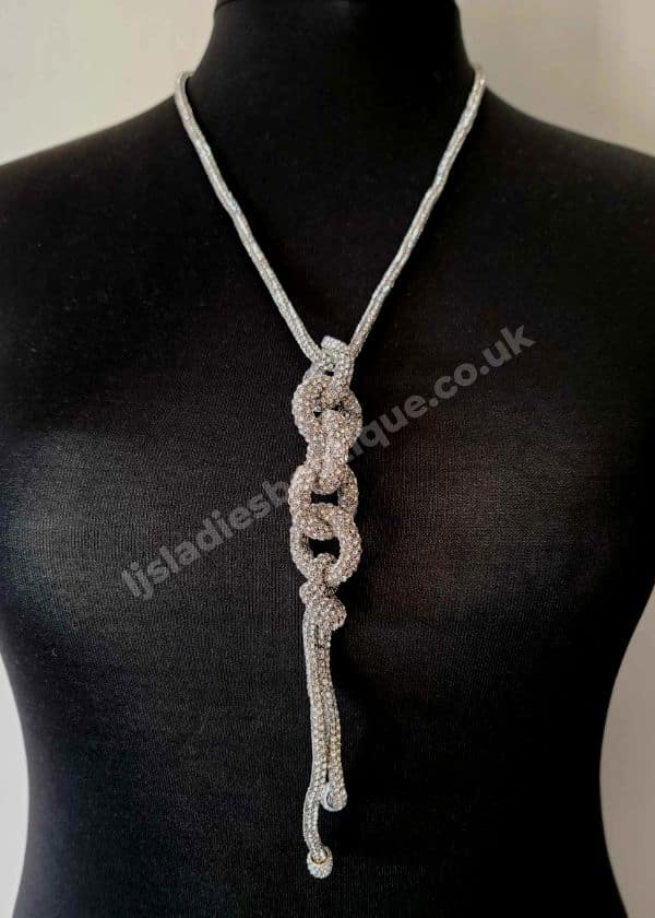 Elegant Silver Tone Knot Chain Necklace (B)
