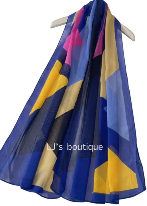 Geometric Print Scarf