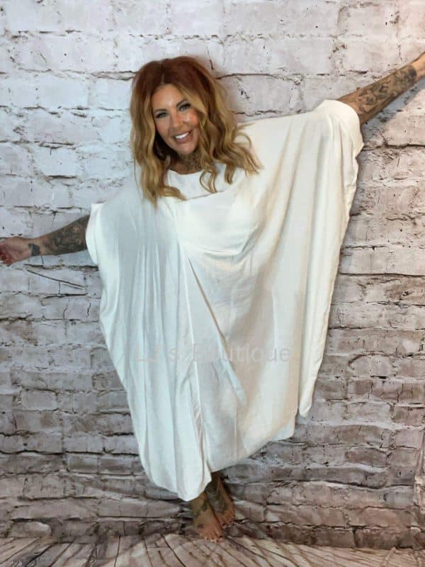 Mammalia Oversized Dress 18-28 - Image 4