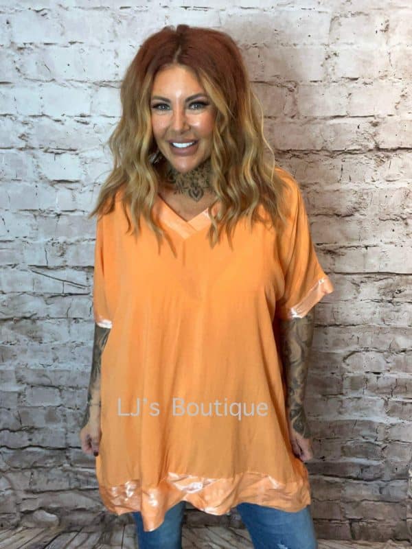 Jenny V Neck Top Best Fits 14-24 - Image 2