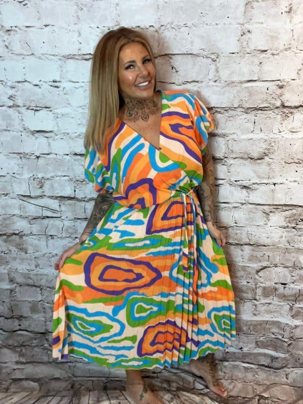 Jazzlyn Pleated Wrap Dress Best Fits 14-26  "No Returns On Sale Items" - Image 3