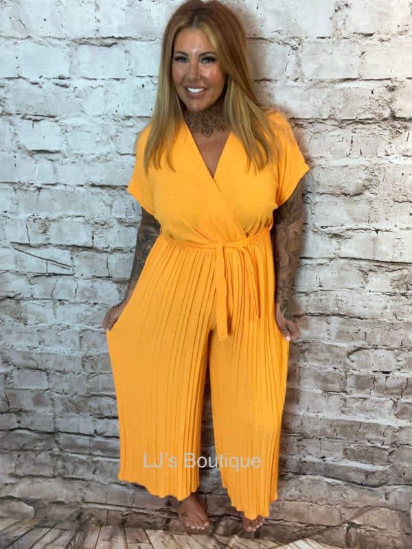 Akira Jumpsuit best fits 12-18 - Image 5