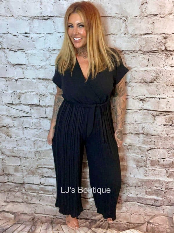 Akira Jumpsuit best fits 12-18 - Image 2