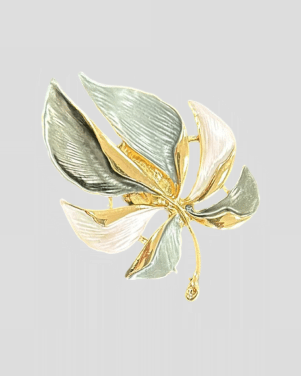 Gray leaf Magnetic Brooch