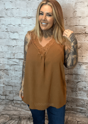 Lolita Vest (longer) best fits 16-26  NO RETURNS ON SALE ITEMS