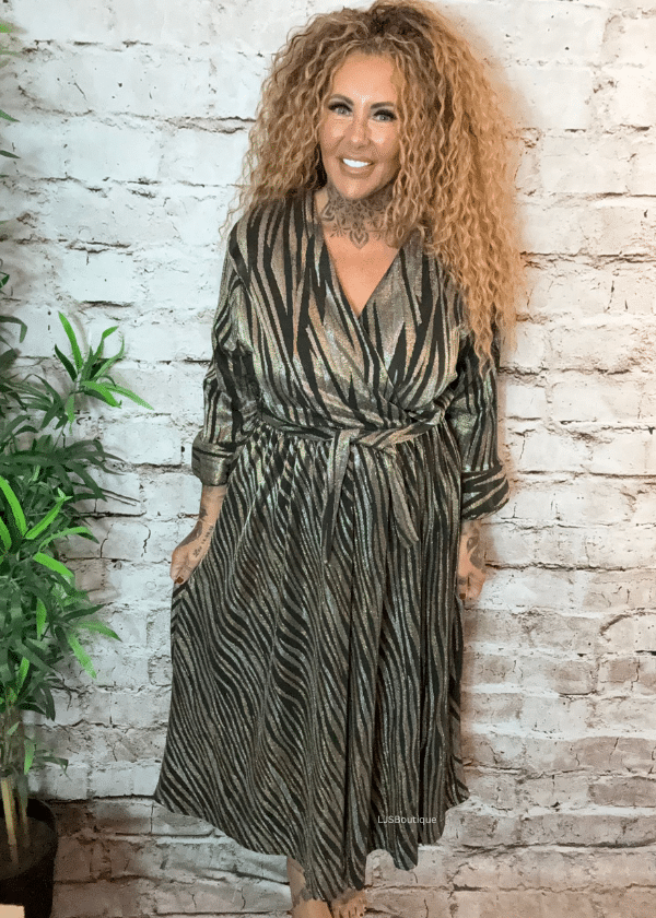 Mariah glitter wrap dress best fits 16-24 - Image 7