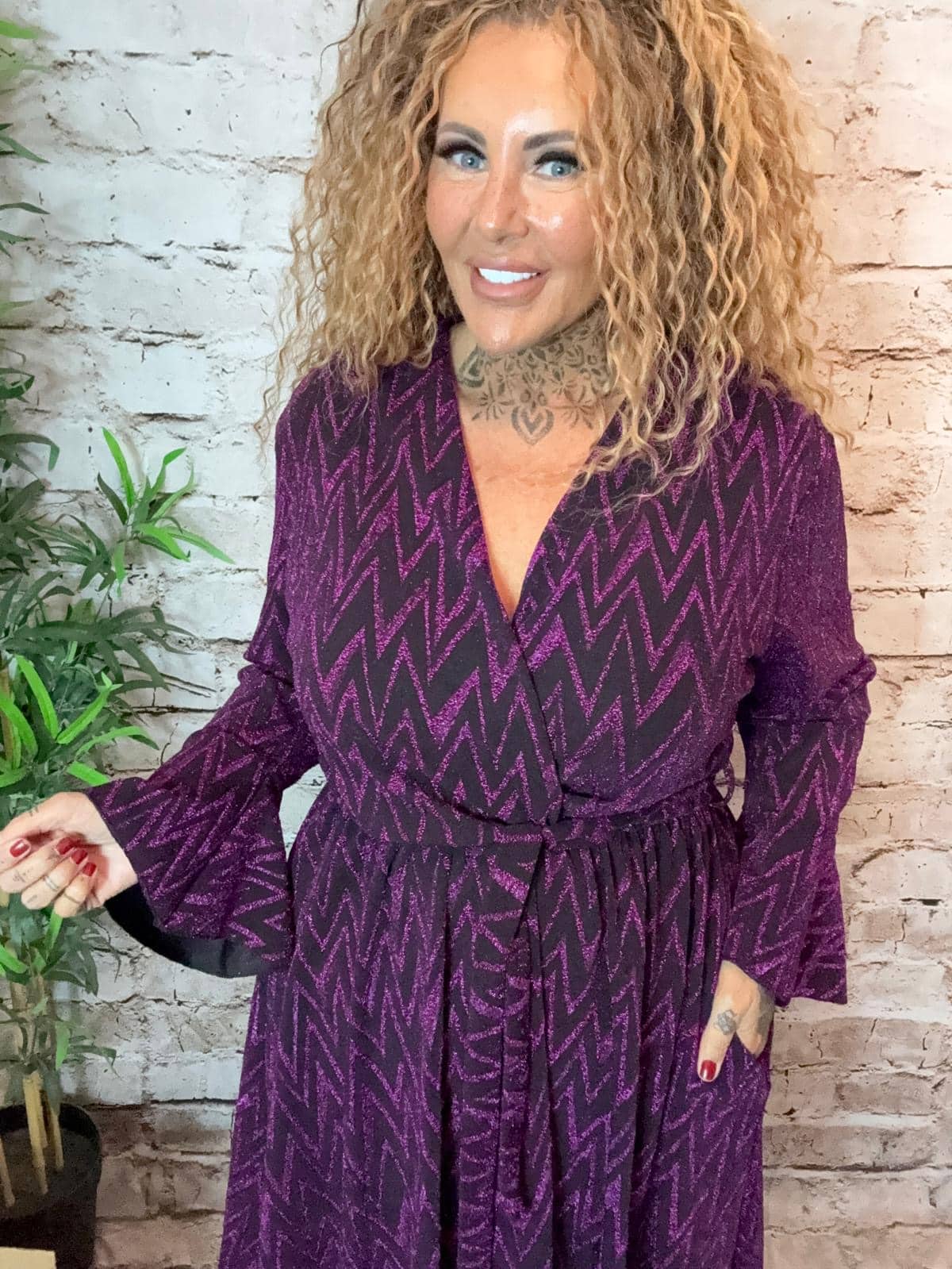 Glitter bomb wrap dress best fits 16-24