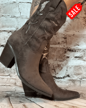725 Dark chocolate cowboy boots