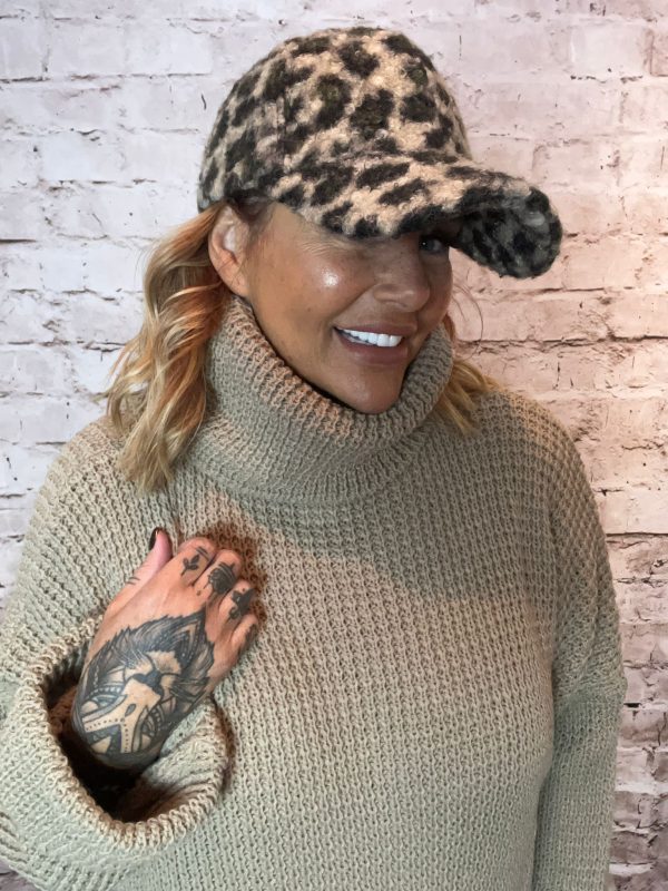 Animal print Boucle cap