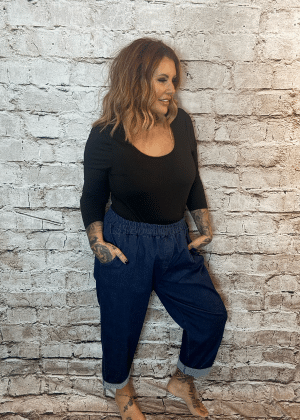Stevie Elasticated waist Cocoon style jeans best fits 16-24 *Restocked*