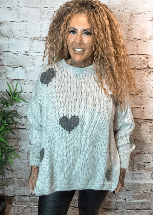 Heart throb Over sized jumper best fits 16-26