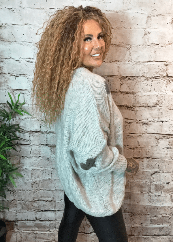 Heart throb Over sized jumper best fits 16-26 - Image 2