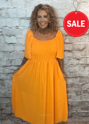 Jasper Bardot dress best fits 18-26 no returns on sale items