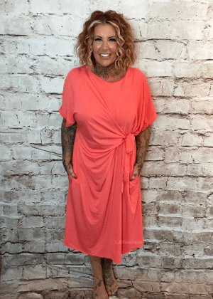 Angelica Wrap and tie dress best fits 16-24
