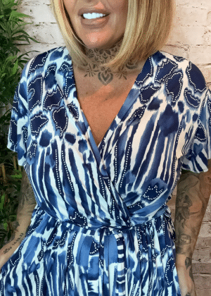 Felicity wrap dress best fits 14-24