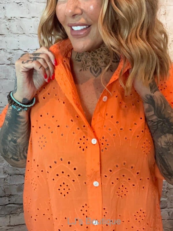 Angelica shirt dress best fits 16-24