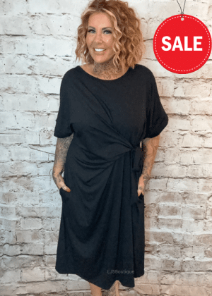 Denver Wrap and tie dress best fits 16-24 no returns on sale items