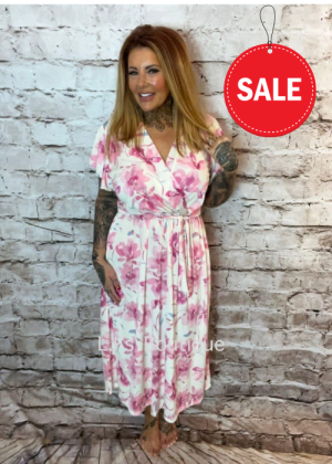 Dana Floral wrap dress Best Fits 12-20 "No Returns On Sale Items"