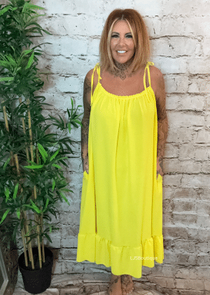 Daviana Dress best fits 16-26 NO RETURNS ON SALE ITEMS