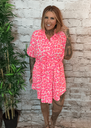 Zoey Shirt dress best fits 16-24