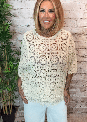 Nia Crochet top - best fits 12-20