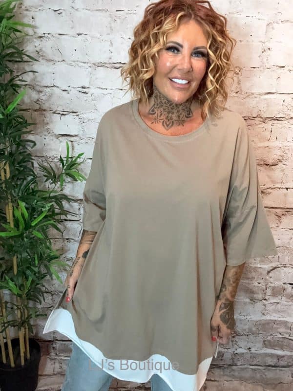 Nicola round-neck T-shirt - Best fits 16-24 - Image 5