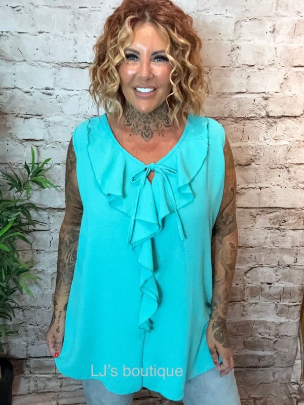 Whitney blouse best fits 16-24 - Image 2