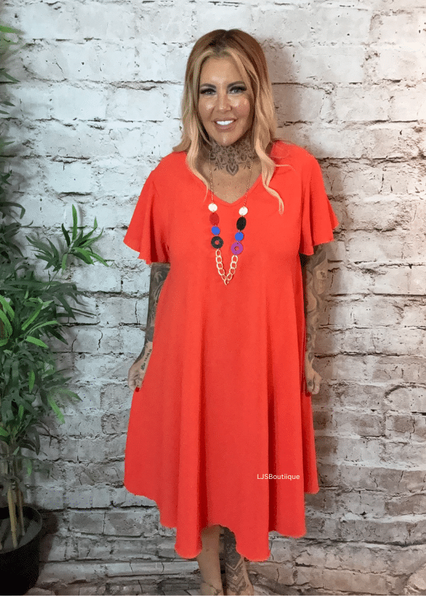 Freda dress best fits 16-24