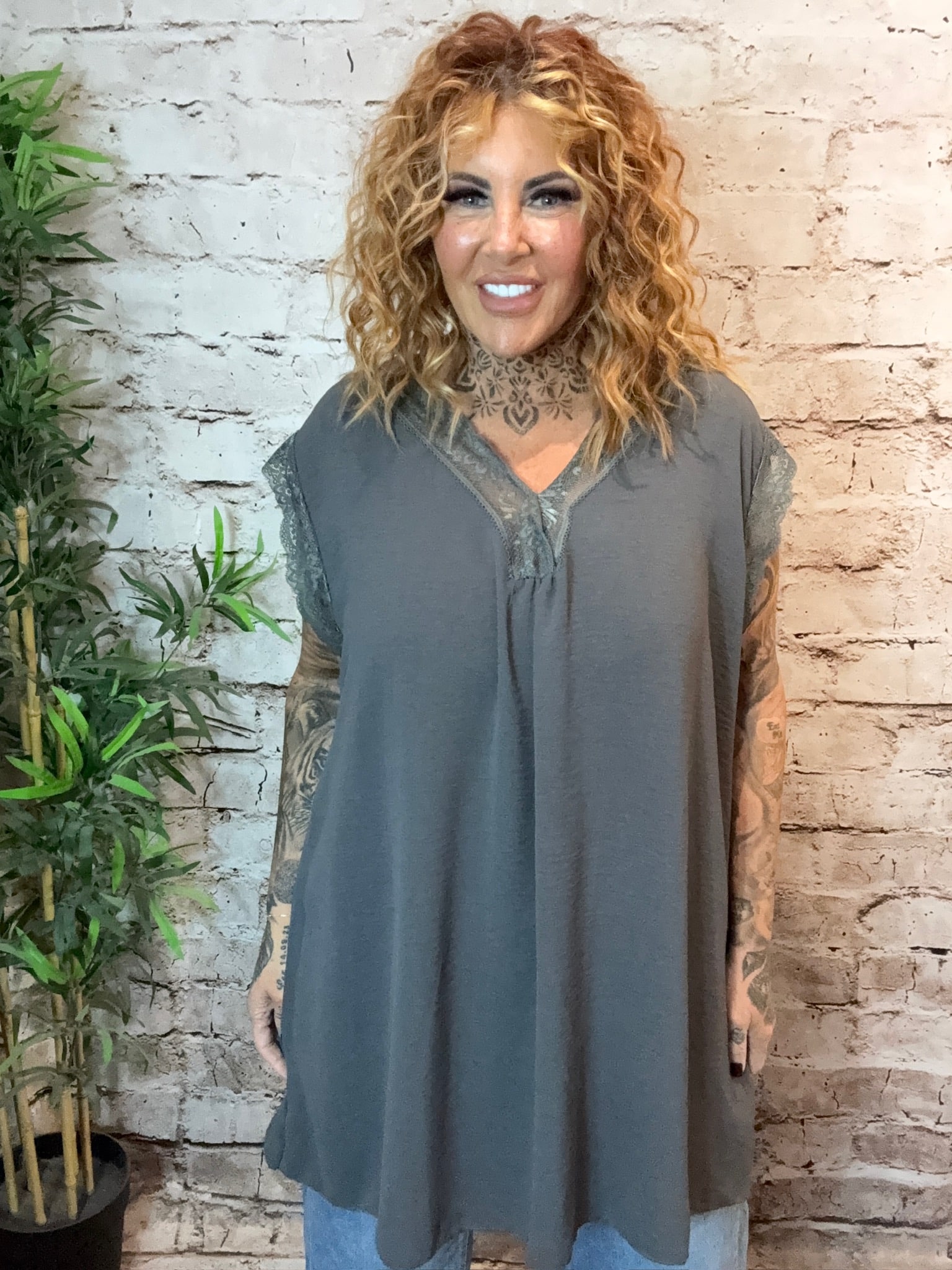 Valentina top best fits 16-24 - Image 5