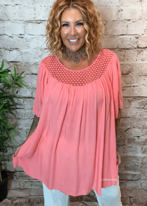 Halley Top - best fits size 16-26