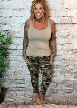 Camo print soft stretchy leggings best fits 12-18