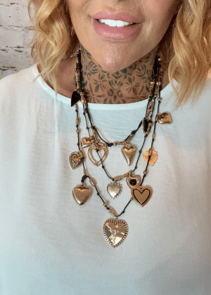 527 Golden hearts necklace