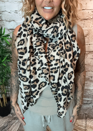533 Taupe animal print scarf