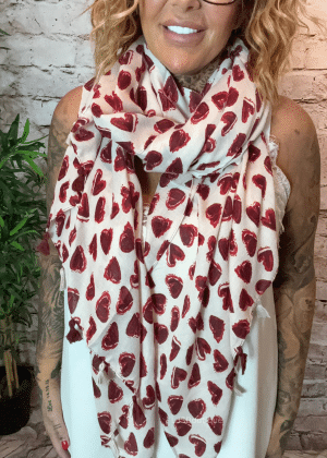 554 Hearts print scarf