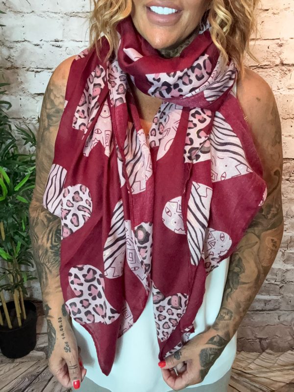 477 Red Wine Hearts Lightweight Scarf