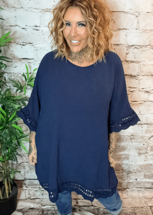 485 Tasha Crochet style top best fits 16-26