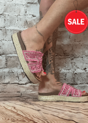 Cork sliders Fuchsia "No Returns on sale items"