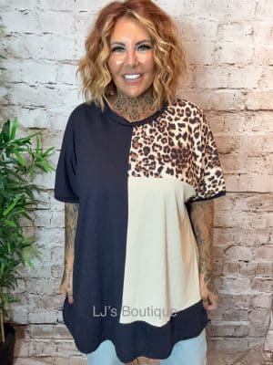 Camilla Round-Neck T-shirt Best Fits 16-24 Restocked