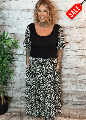 Alina Smocked dress best fits 14-22