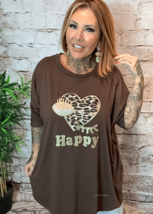 Happy heart t-shirt best fits 16-26