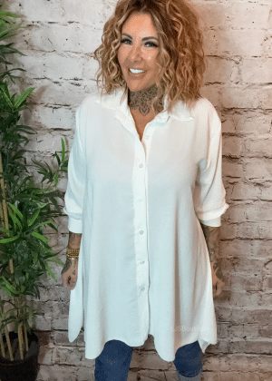 Presley blouse best fits 16-26