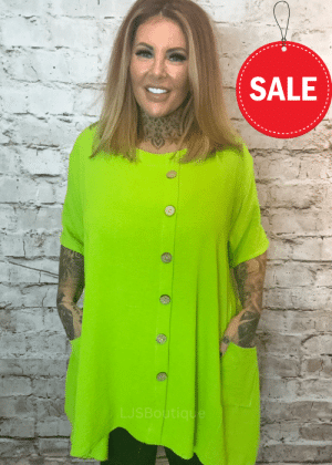 Rosemary blouse best fits 16-26 No returns on sale items