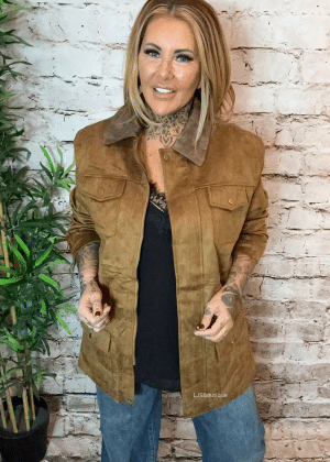 Esme jacket best fits 14-22