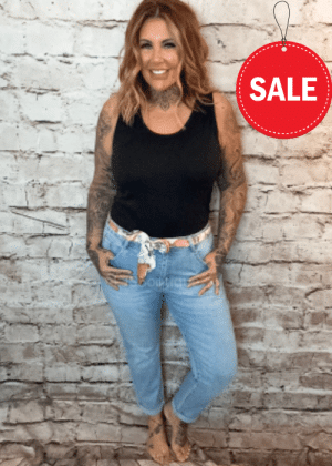 Nina Mom jeans No Returns on sale items