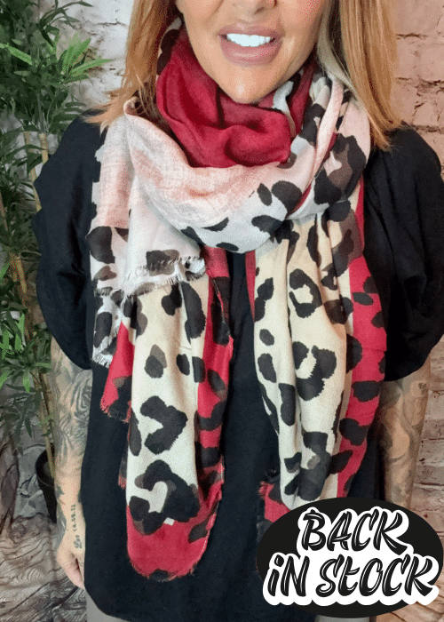 572 Red Animal print scarf