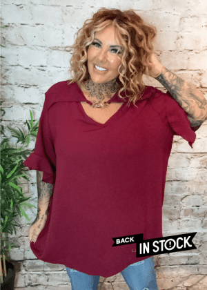 Arabella blouse best fits 16-24