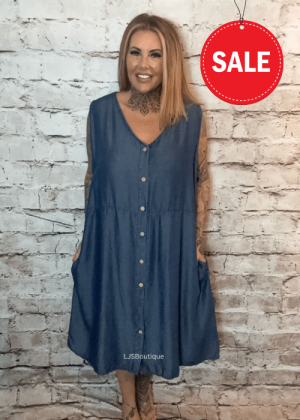 Evie denim dress best fits 16-26 "No Returns On sale Items"