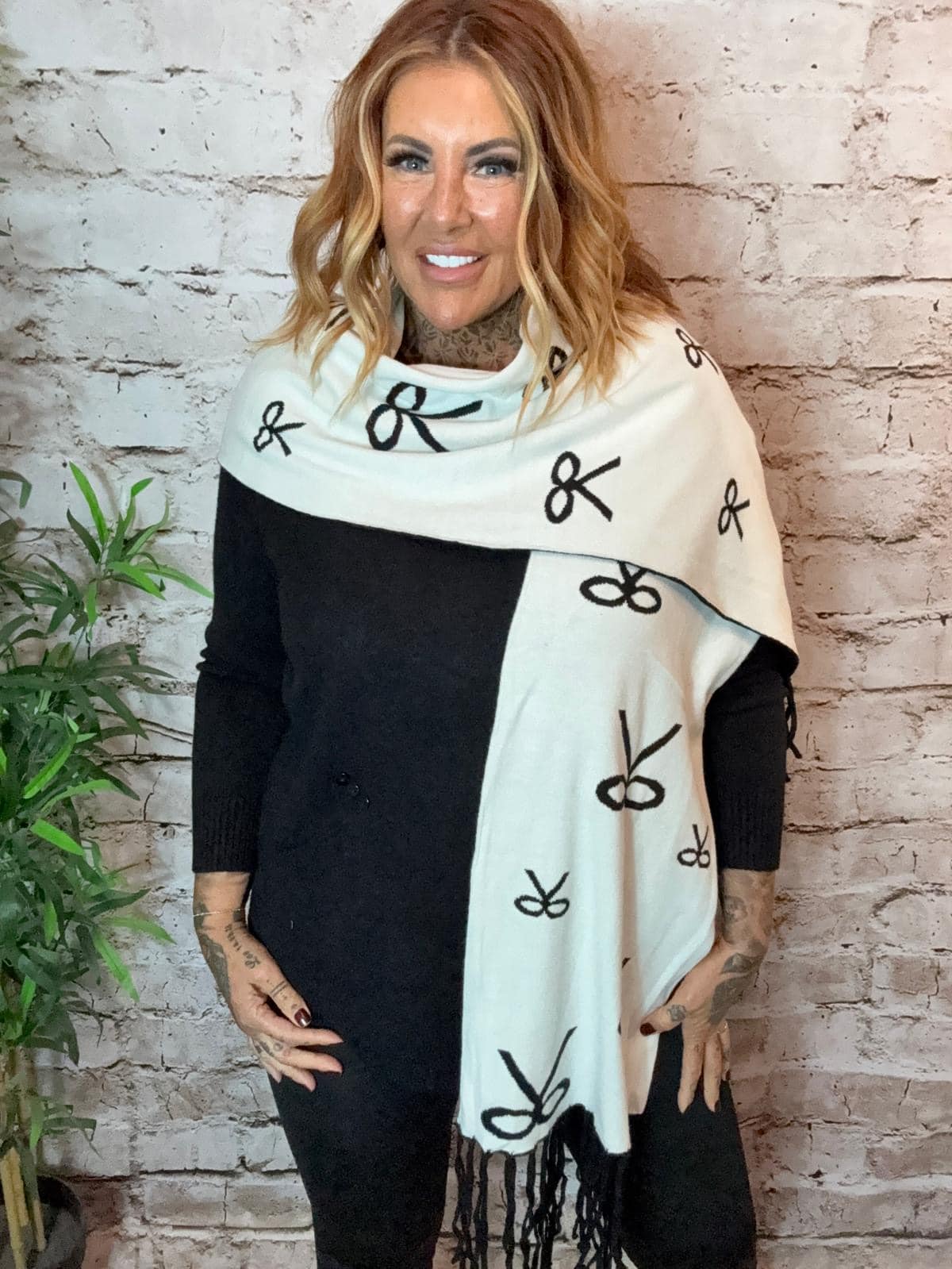 Michaela 2 PIECE SCARF AND TOP best fits 14-22 - Image 8