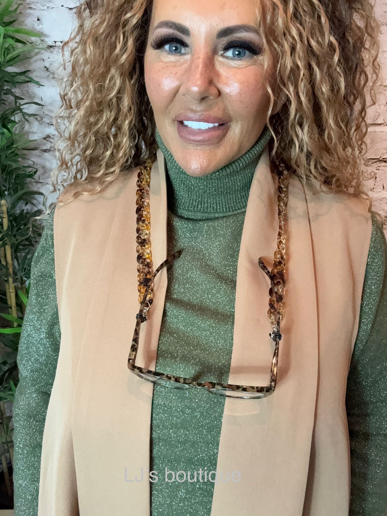 Irene Taupe Glasses Chain