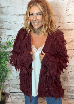 Donna shaggy chunky knit cardigan best fits 16-26